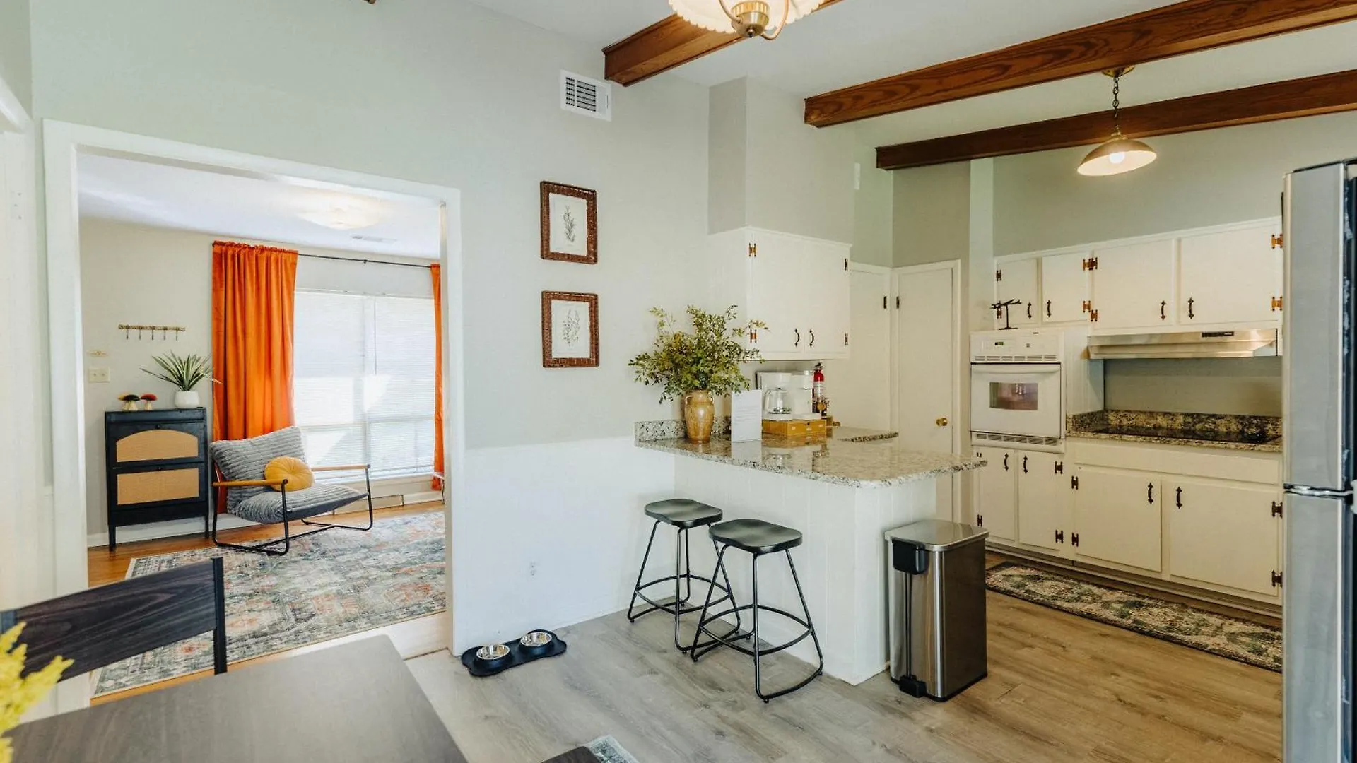 Nyaraló Centrally Located 2 King Bed Midtown Memphis 2362
